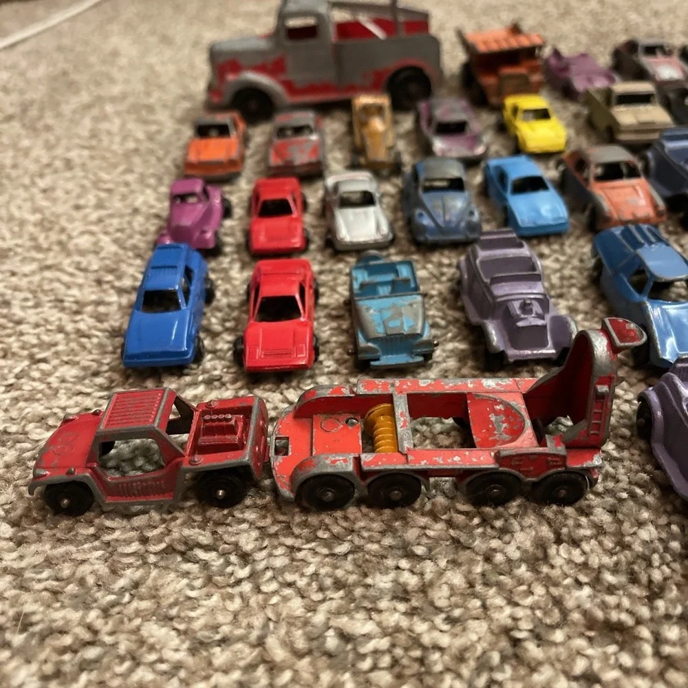 36 1950s Tootsie Toys Car Truck Lot USA Rodster Porsche Chevy Pontiac Dragster +